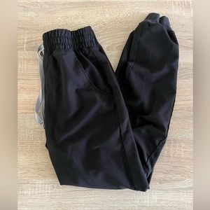 Figs Zamora High Waisted Jogger Scrub Pants (Black)